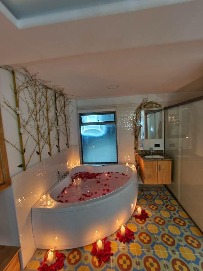 Piedra Del Penol Hotel Guatape Ngoại thất bức ảnh