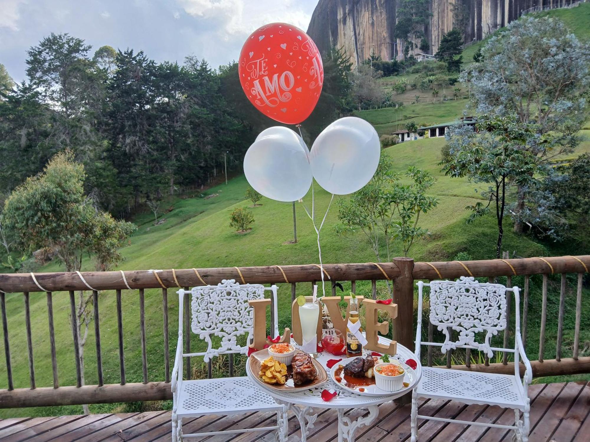 Piedra Del Penol Hotel Guatape Ngoại thất bức ảnh