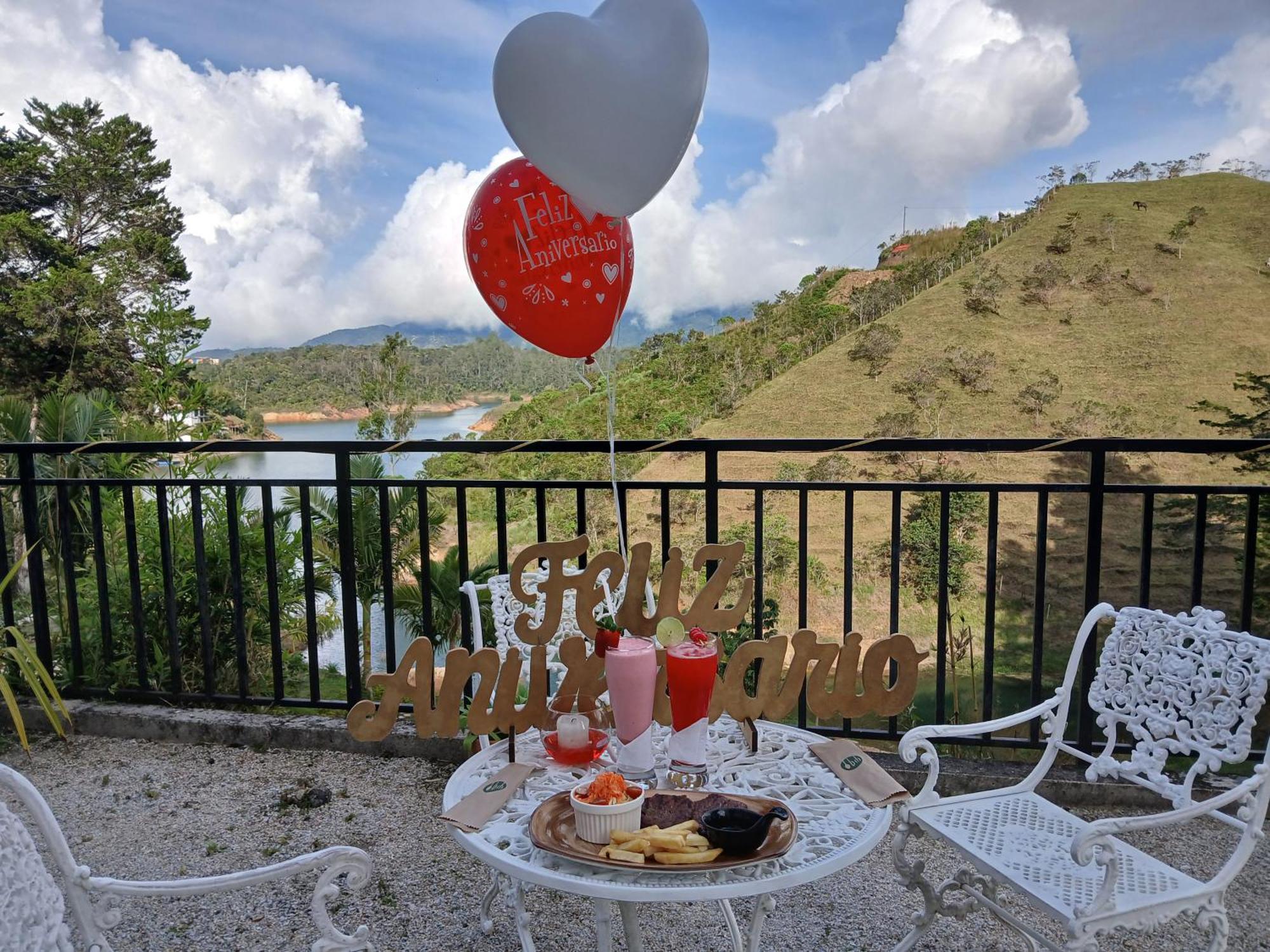 Piedra Del Penol Hotel Guatape Ngoại thất bức ảnh